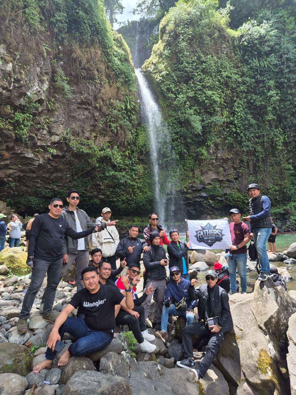 Air terjun ketemu jodoh